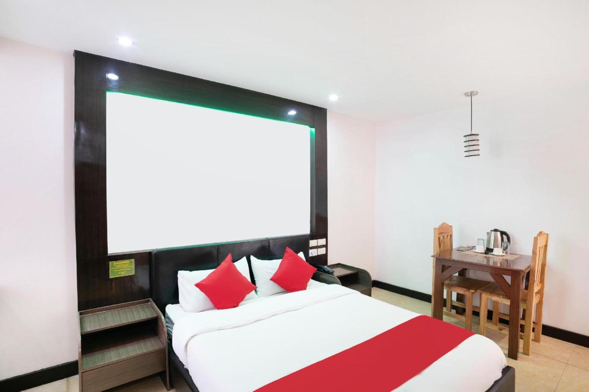 Oyo 195 Ranchotel - Binan Exterior foto